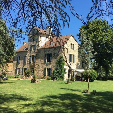 Chambres Et Table D'Hotes Le Cedre Aveyron Sainte-Croix  Exterior foto